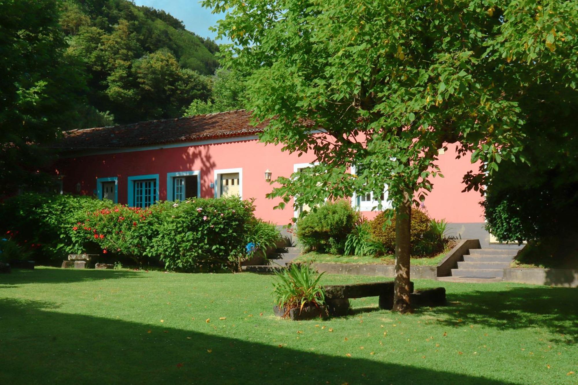 Solar De Lalem Bed and Breakfast Maia  Exteriör bild